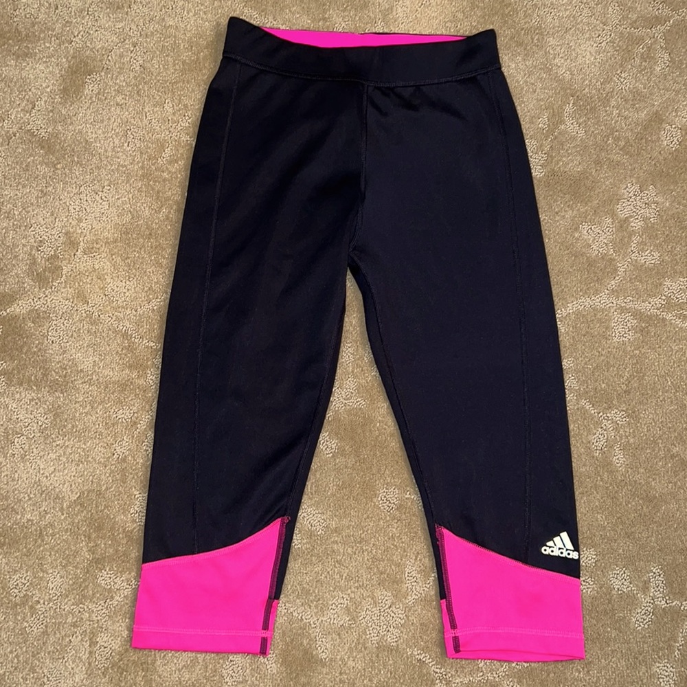 EUC Adidas TechFit Climalite Black Cropped Leggings, Small